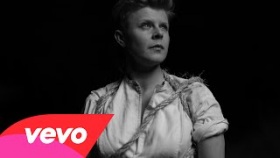 Röyksopp &amp; Robyn - Do It Again
