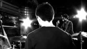 Smolik L.O.O.T.T feat. Kev Fox