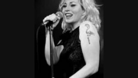 Anneke Van Giersbergen &amp; Danny Cavanagh - Songbird (live)