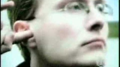 Wire - Eardrum Buzz