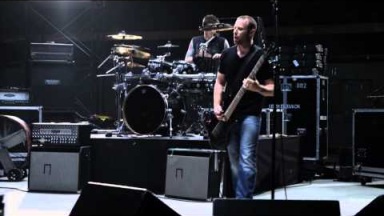 Nickelback - This Means War