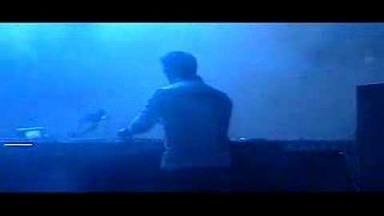 MARKUS SCHULZ @ MONSTER MASSIVE '07 BEST VIDEO FROM DJ BOOTH