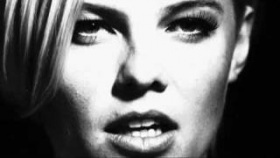 Ania Dąbrowska - Bang Bang