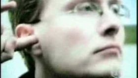 Wire - Eardrum Buzz