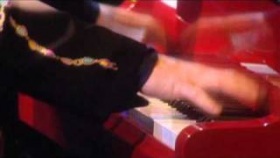 Elton John - Rocket Man