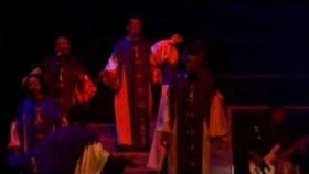 Harlem Gospel Singers - Who's gonna carry you (live)