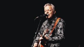 Hurt (Live) | Tommy Emmanuel