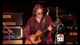Joe Bonamassa - Woke Up Dreaming