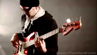 Bass solo - MarloweDK jams on my Sandberg Bass
