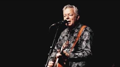 Hurt (Live) | Tommy Emmanuel