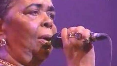 Cesaria Evora Besame Mucho