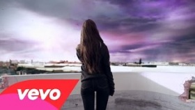 Ariana Grande - One Last Time