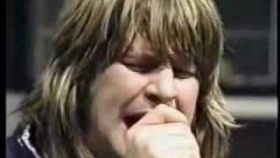 Ozzy Osbourne - Crazy Train